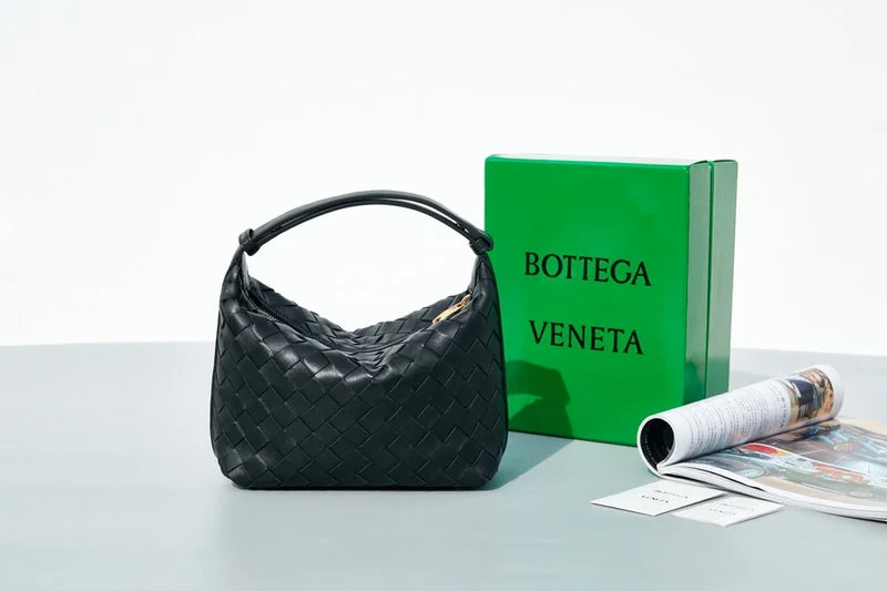 Whimsy Finds - Bottega Veneta Bags - 495