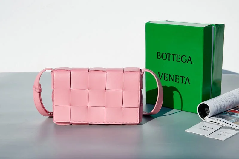 Whimsy Finds - Bottega Veneta Bags - 496