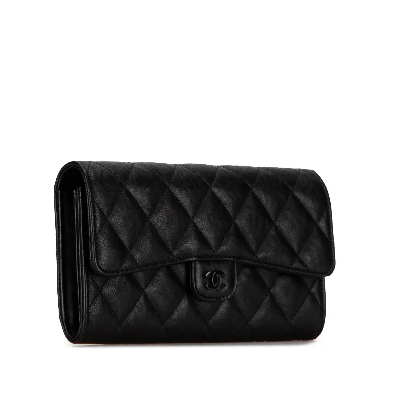 Chanel CC Quilted Lambskin Flap Continental Wallet (qj5L2r)