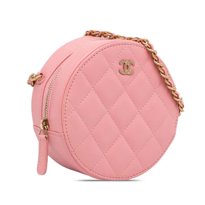 Chanel CC Quilted Lambskin Round Crossbody (pQfxfH)