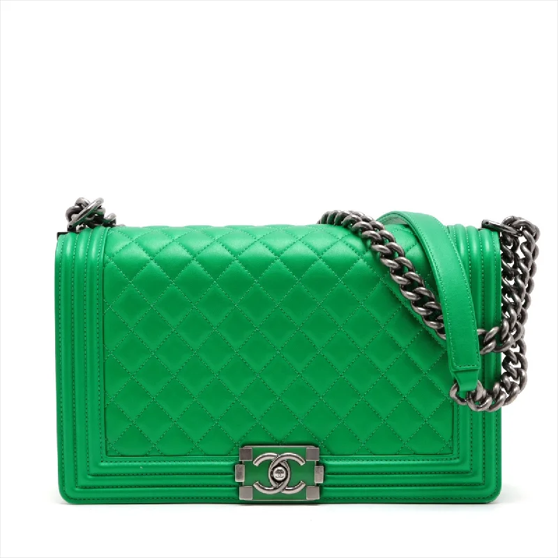 Designer bags with gold hardwareChanel Boy Chanel 28   Chain Shoulder Bag Green Gummetal Gold  20th A92193