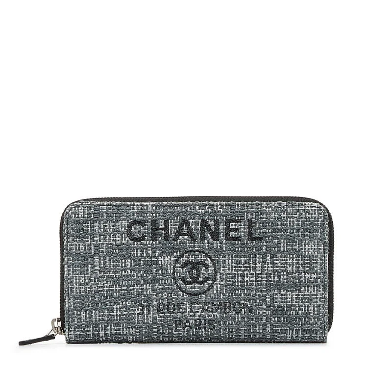 CHANEL Long Zip Wallet in Tweed Denim Blue