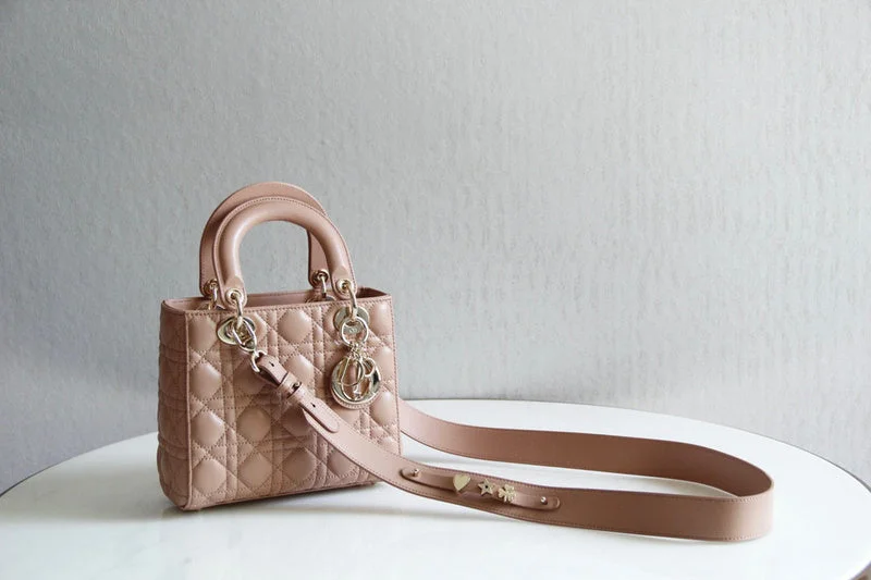 Christian Dior Bags - 5426